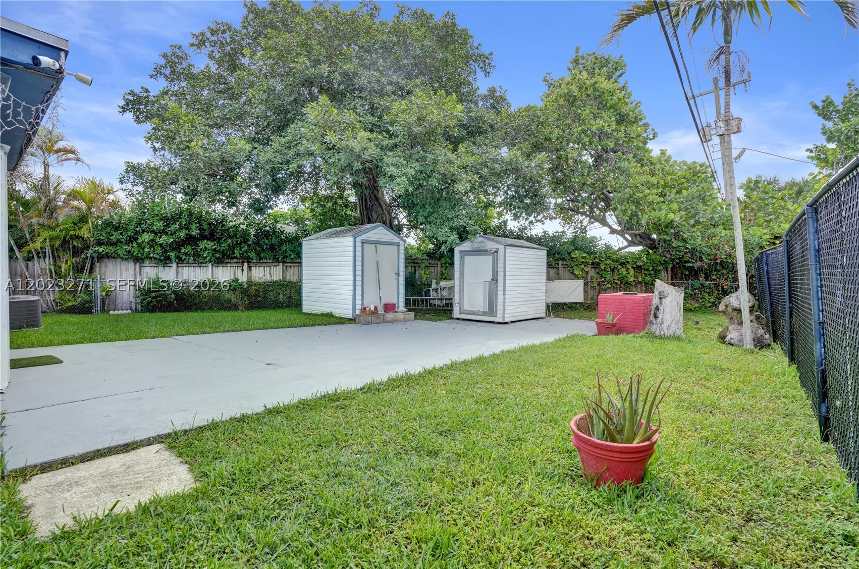 DILLARD PARK ESTATES 1ST - Residential
