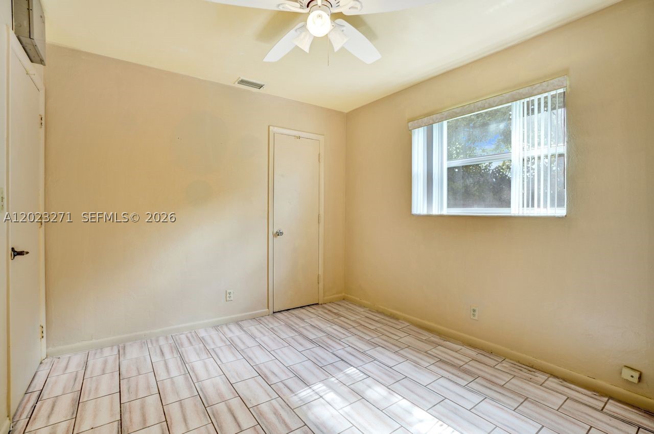 DILLARD PARK ESTATES 1ST - Residential