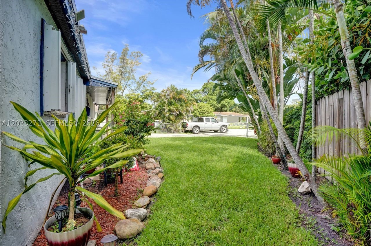 DILLARD PARK ESTATES 1ST - Residential
