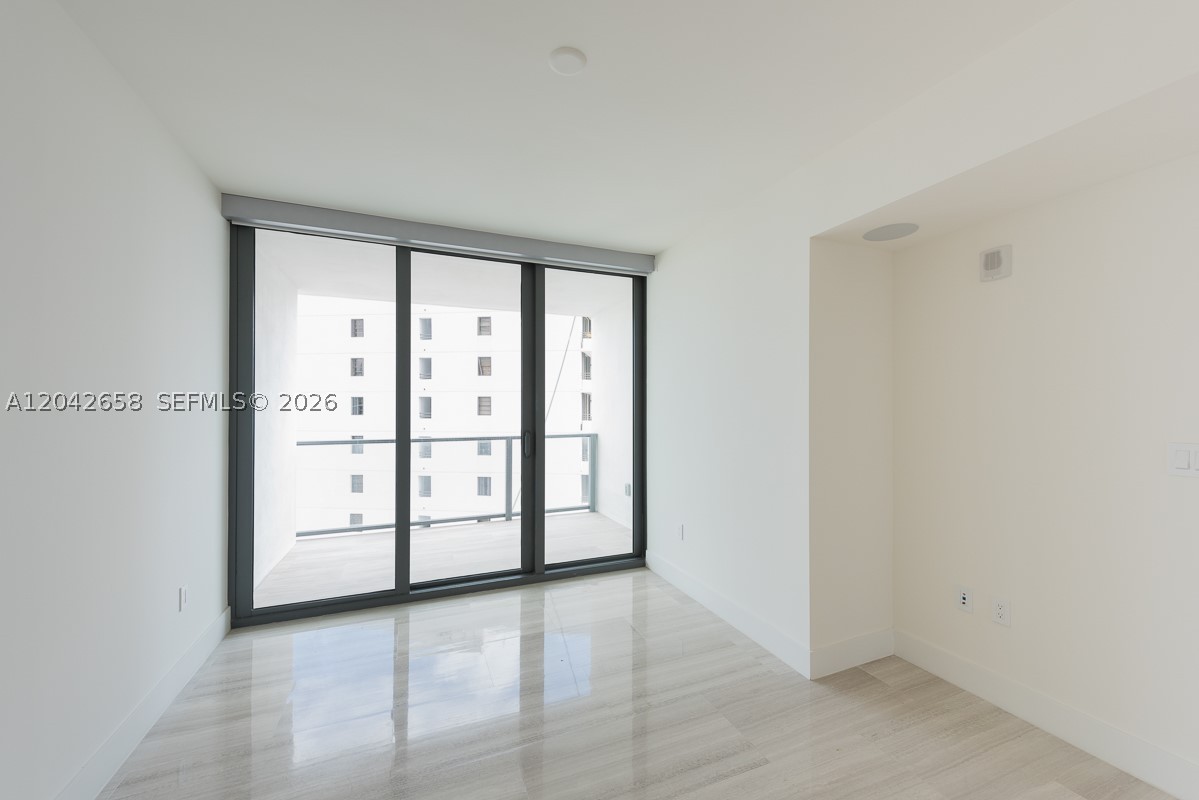 ECHO BRICKELL CONDO - Residential Lease