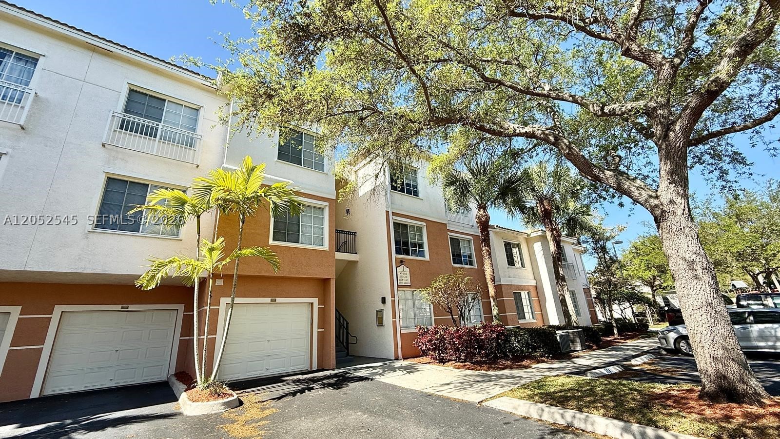 FIORE AT THE GARDENS COND - Residential Lease