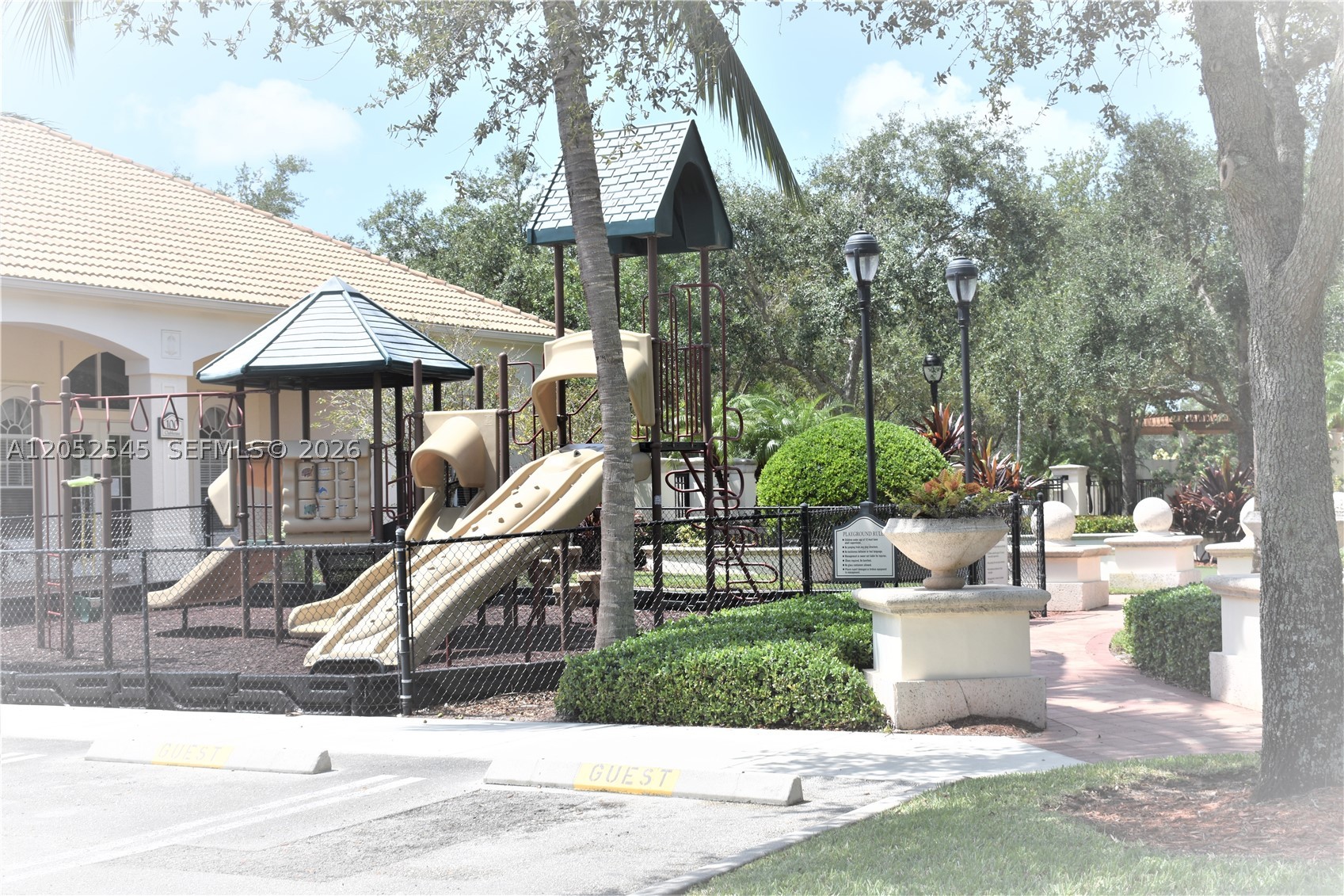 FIORE AT THE GARDENS COND - Residential Lease