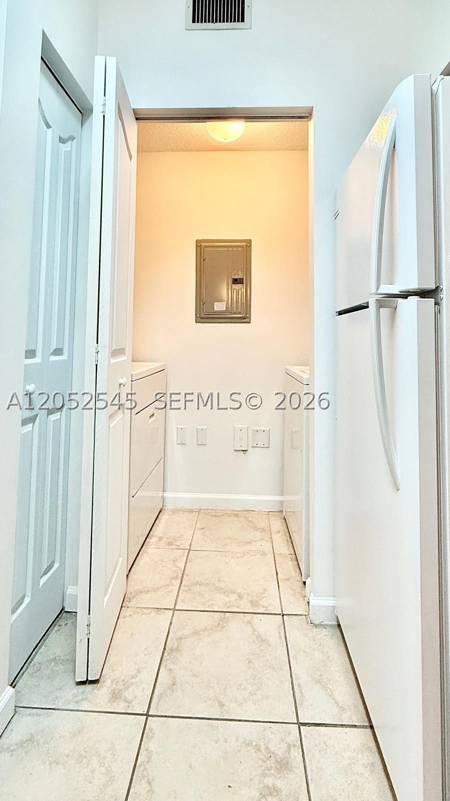 FIORE AT THE GARDENS COND - Residential Lease