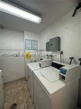FIRST GULFSTREAM GARDEN - Residential