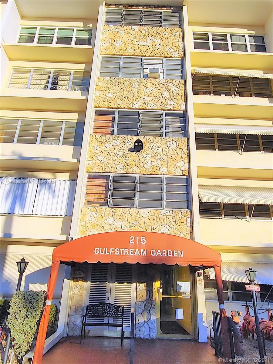 FIRST GULFSTREAM GARDEN - Residential