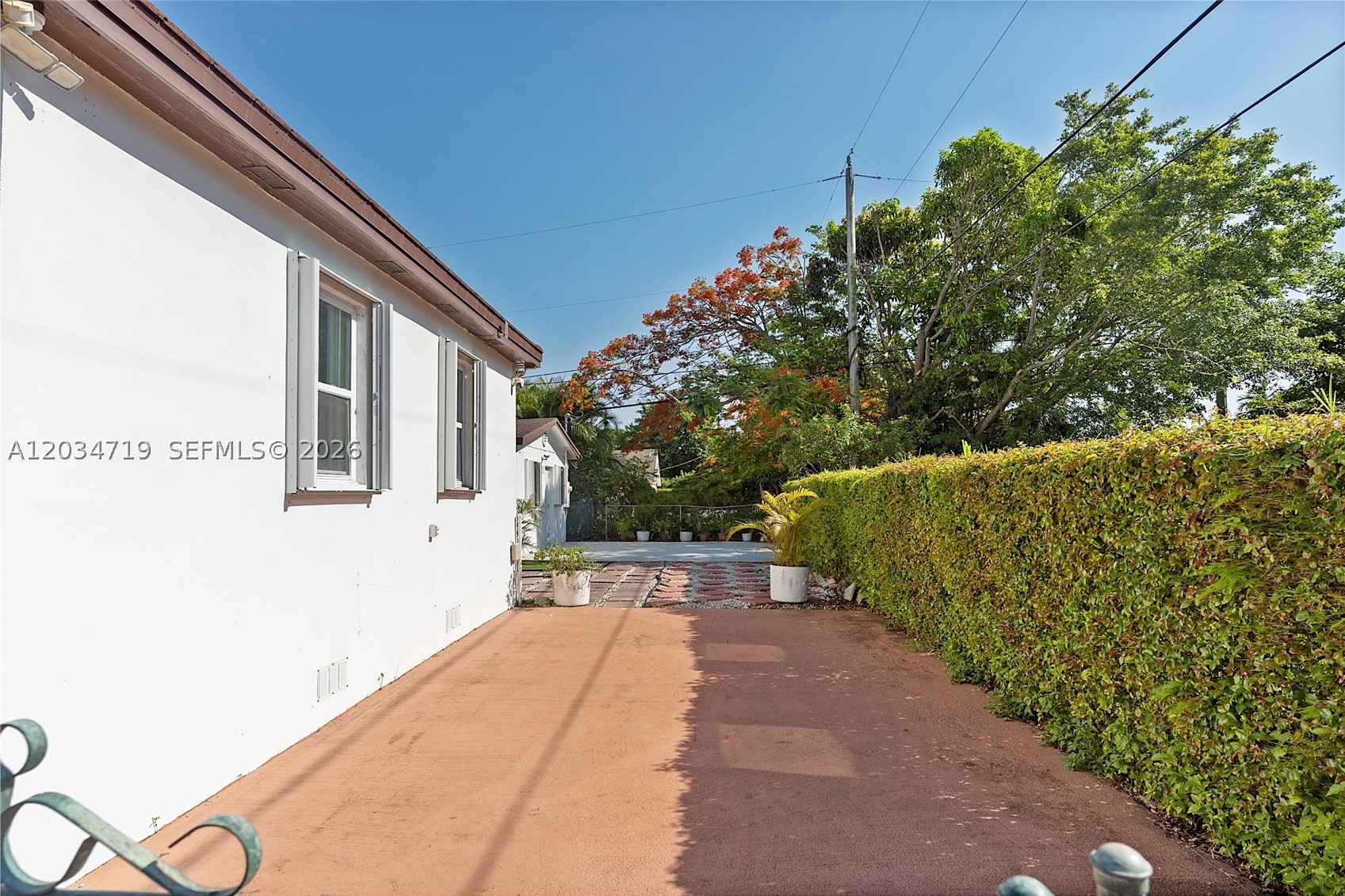 ARTBILT HOMES - Residential
