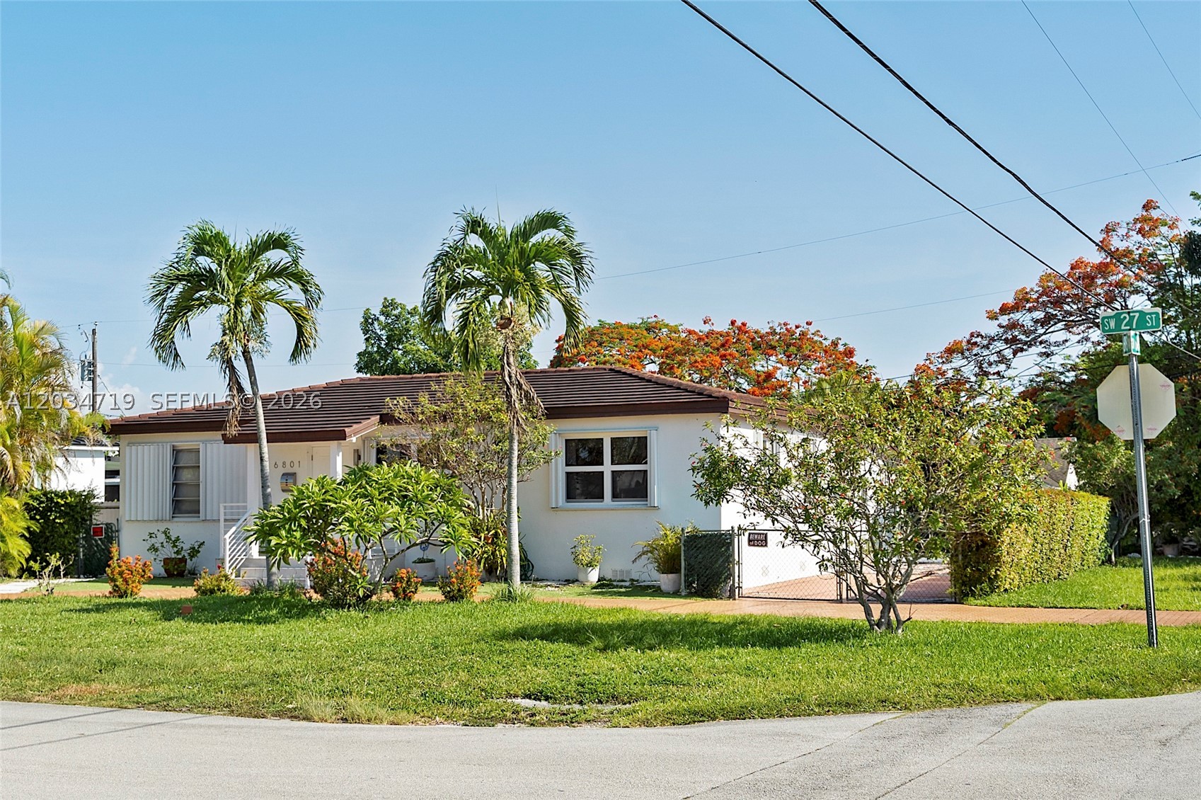 ARTBILT HOMES - Residential