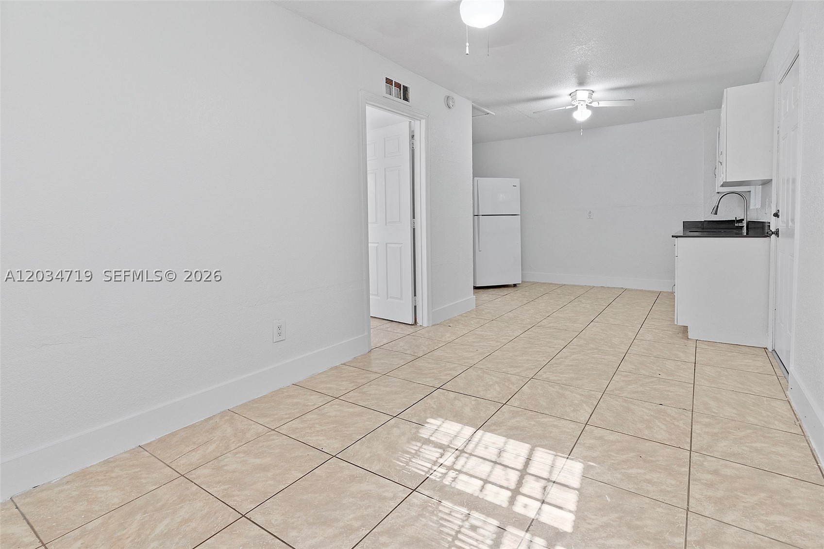 ARTBILT HOMES - Residential