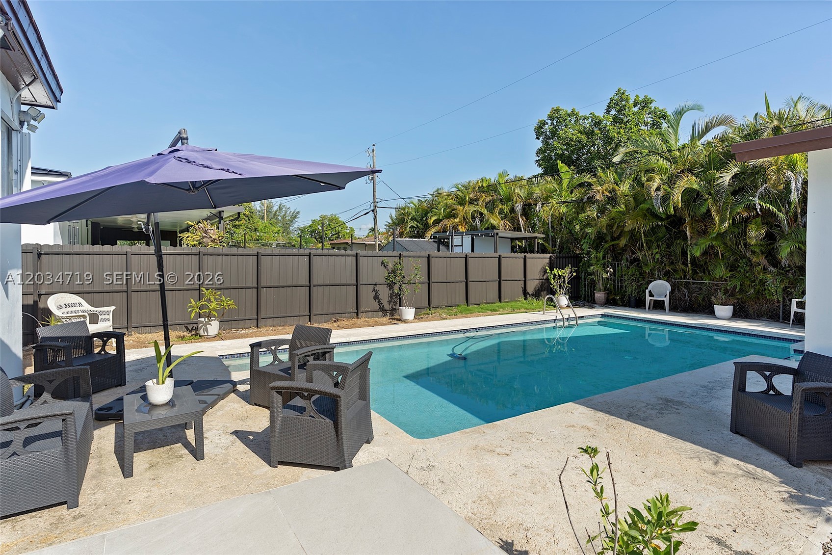ARTBILT HOMES - Residential