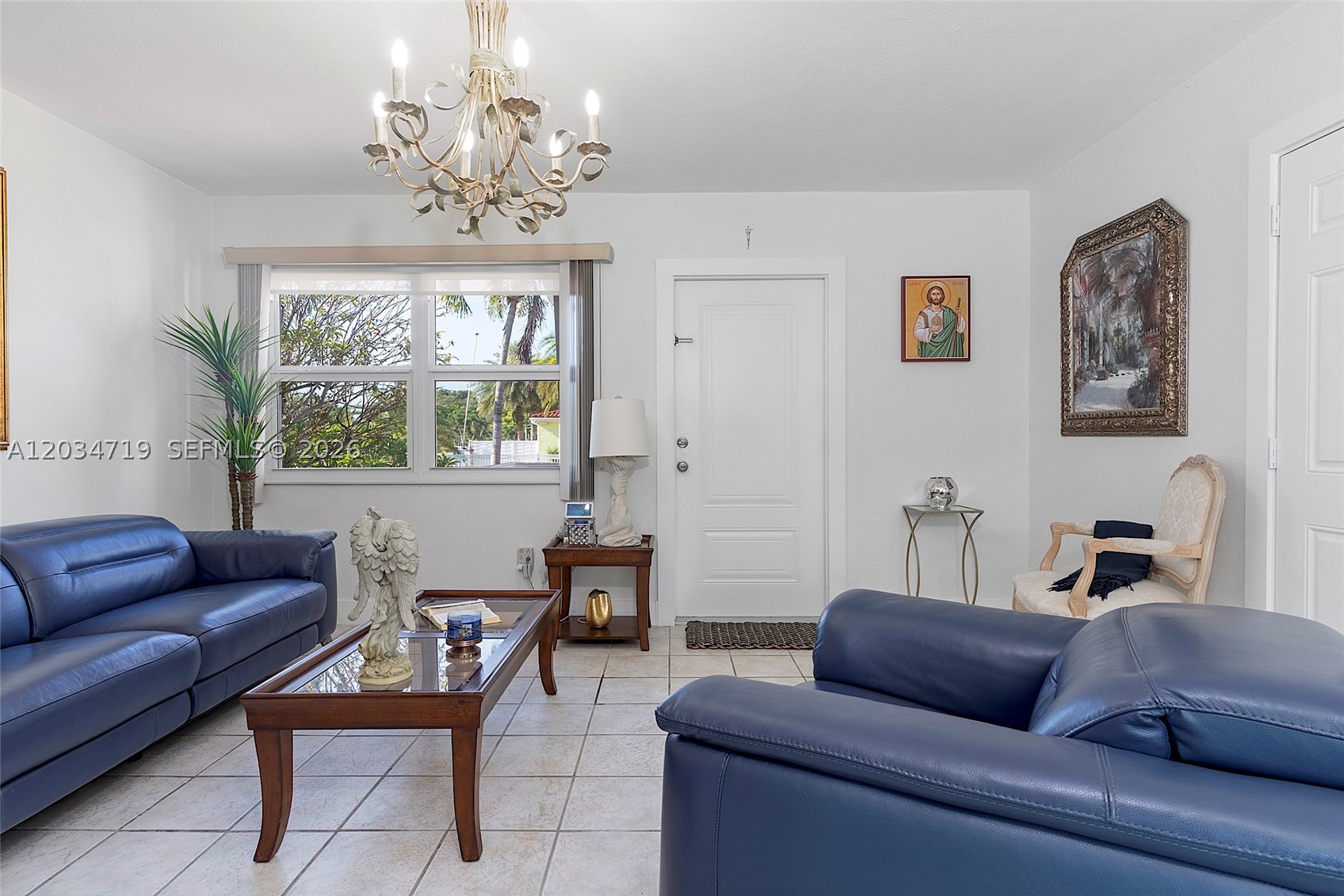 ARTBILT HOMES - Residential