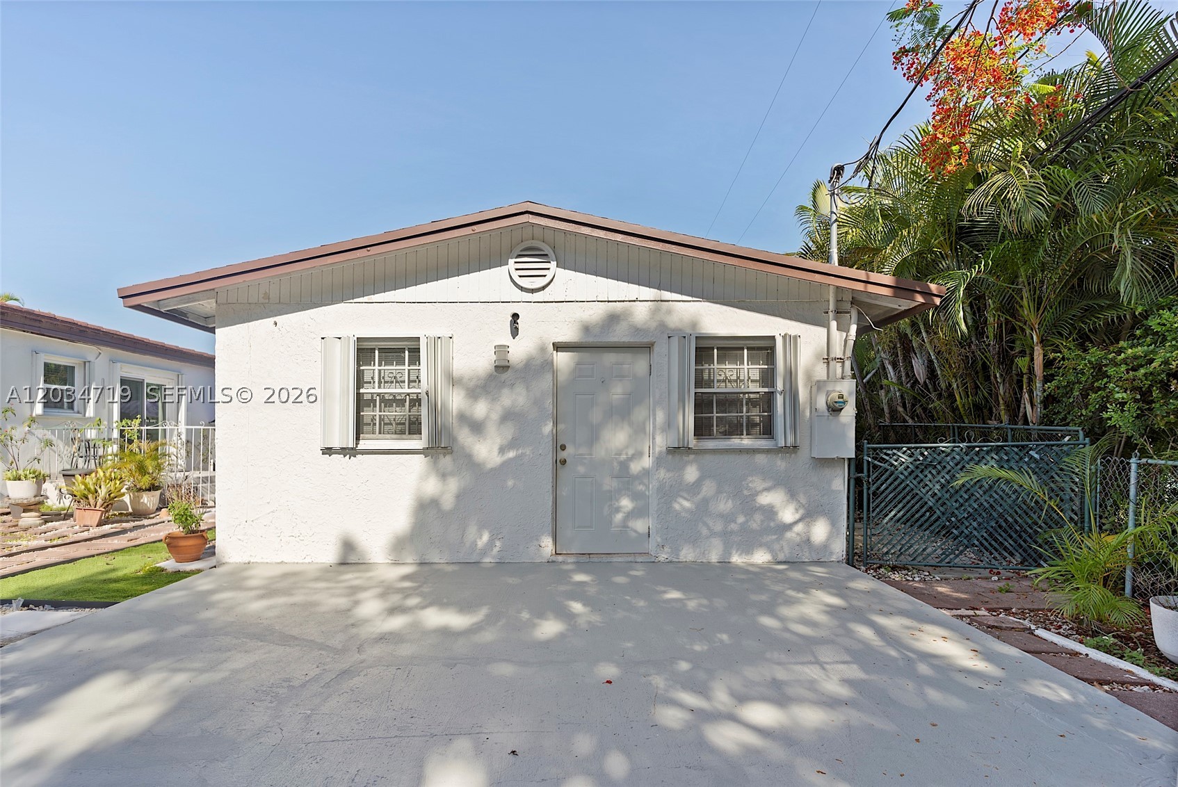 ARTBILT HOMES - Residential