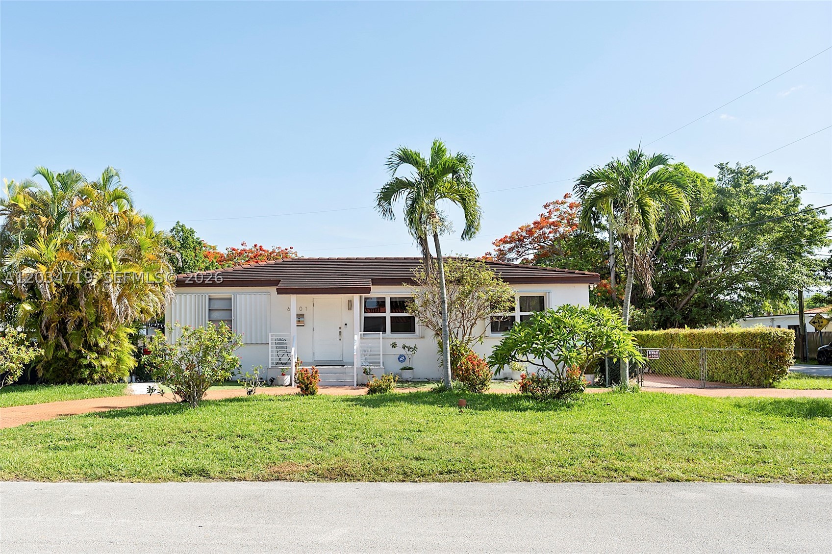 ARTBILT HOMES - Residential