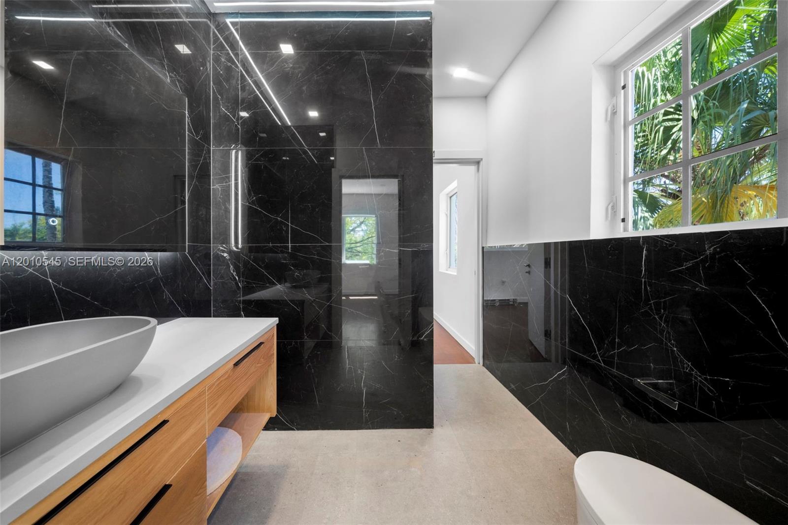 LA GORCE GOLF SUB - Residential