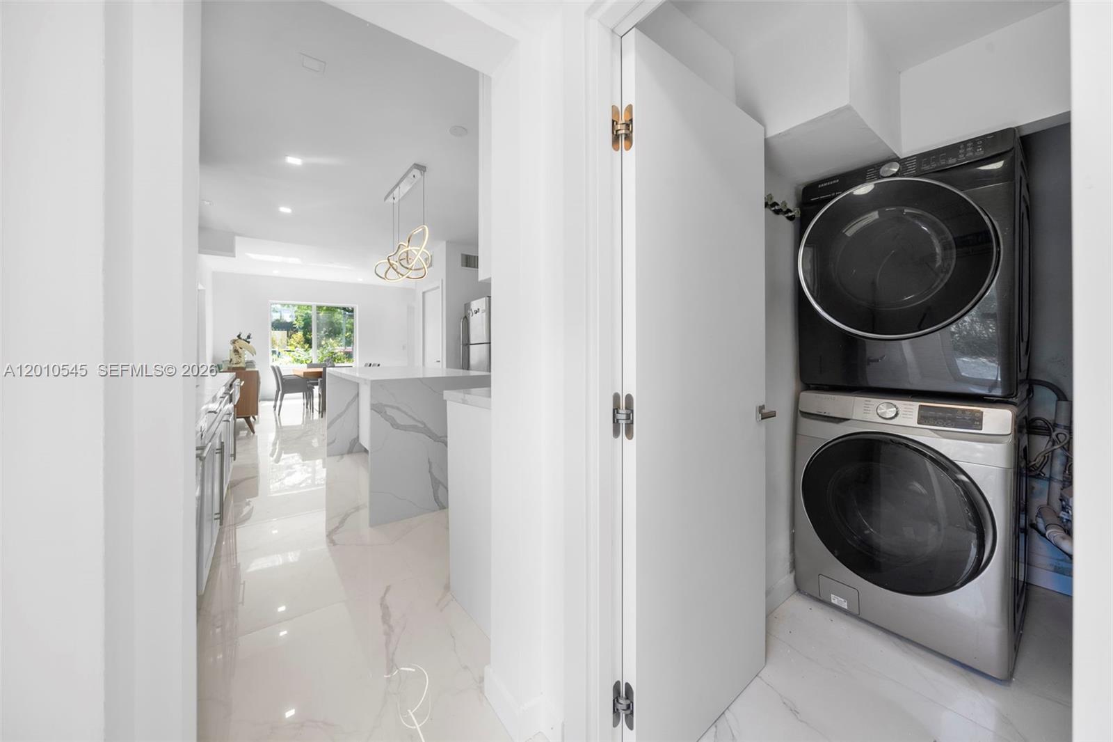 LA GORCE GOLF SUB - Residential