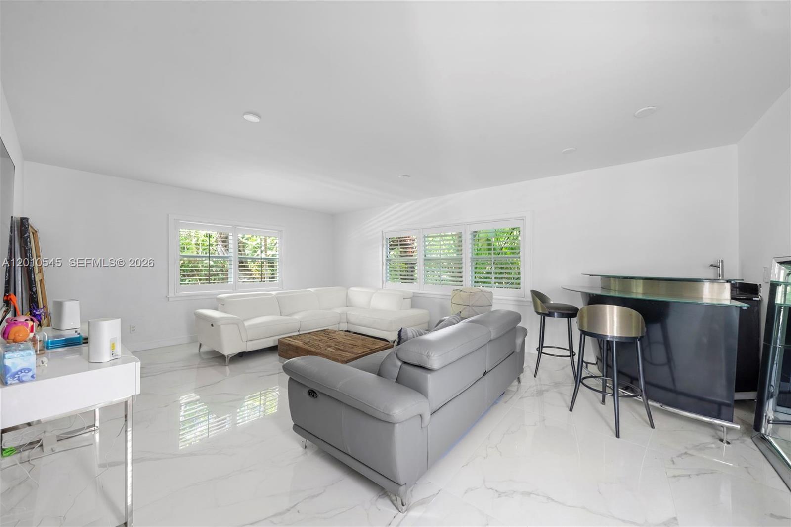 LA GORCE GOLF SUB - Residential