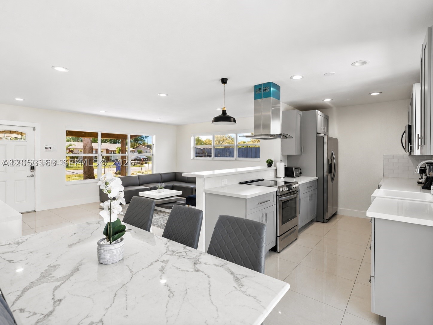 LINWOOD GARDENS NO 1 - Residential