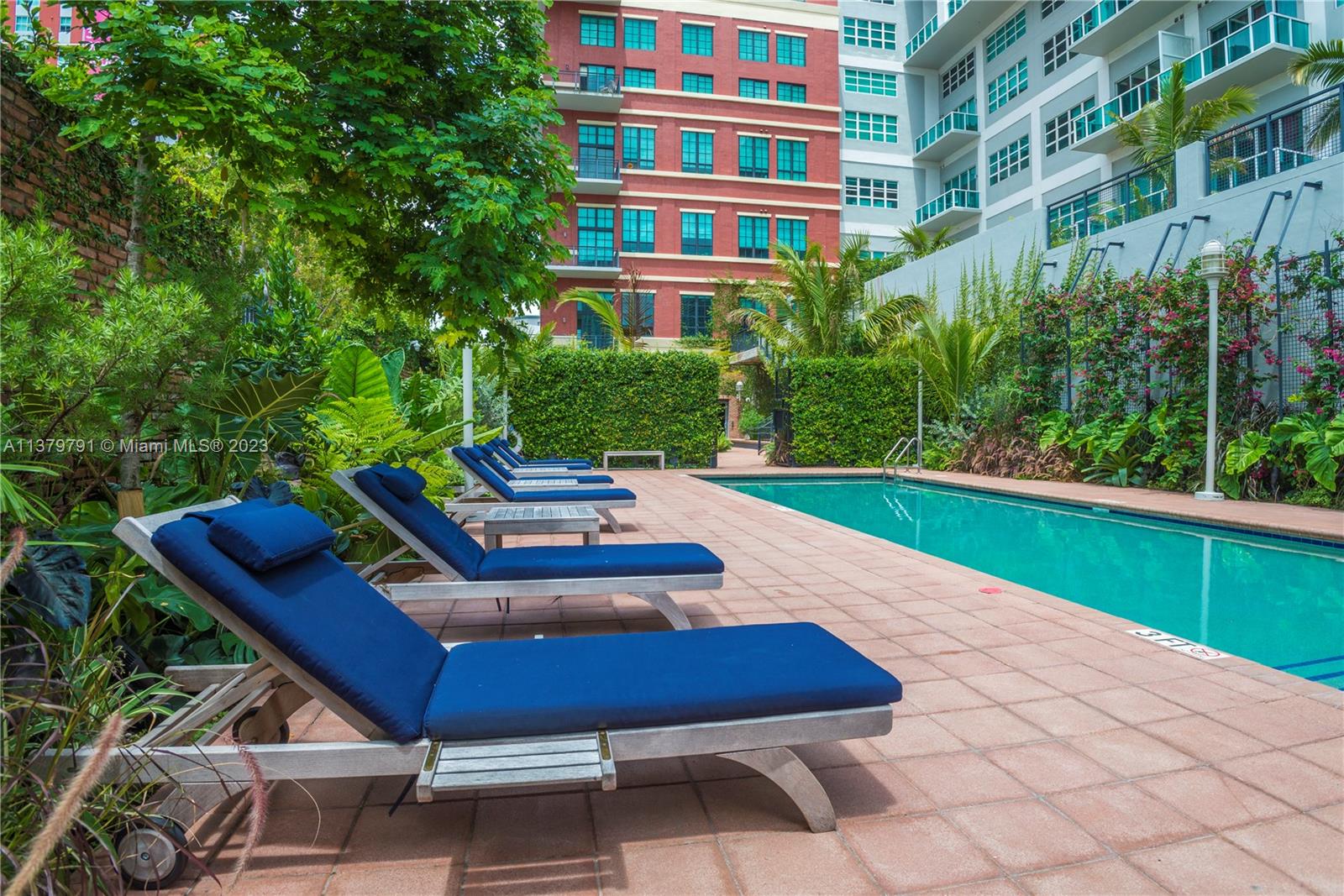 PARC LOFTS CONDO - Residential Lease