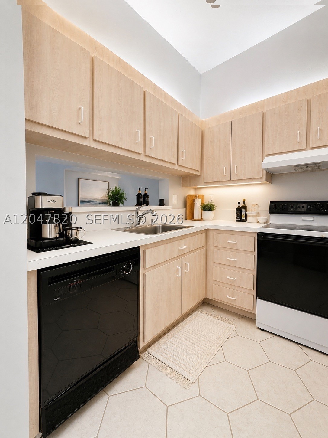 RAINTREE FOREST CONDO - Residential
