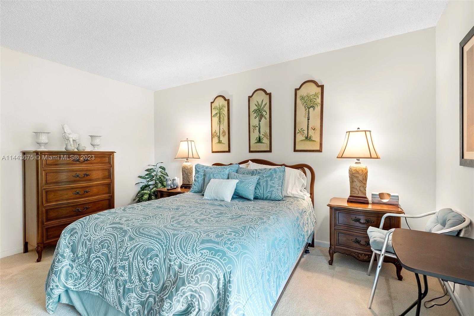 CYPRESS BEND I-D CONDO - Residential