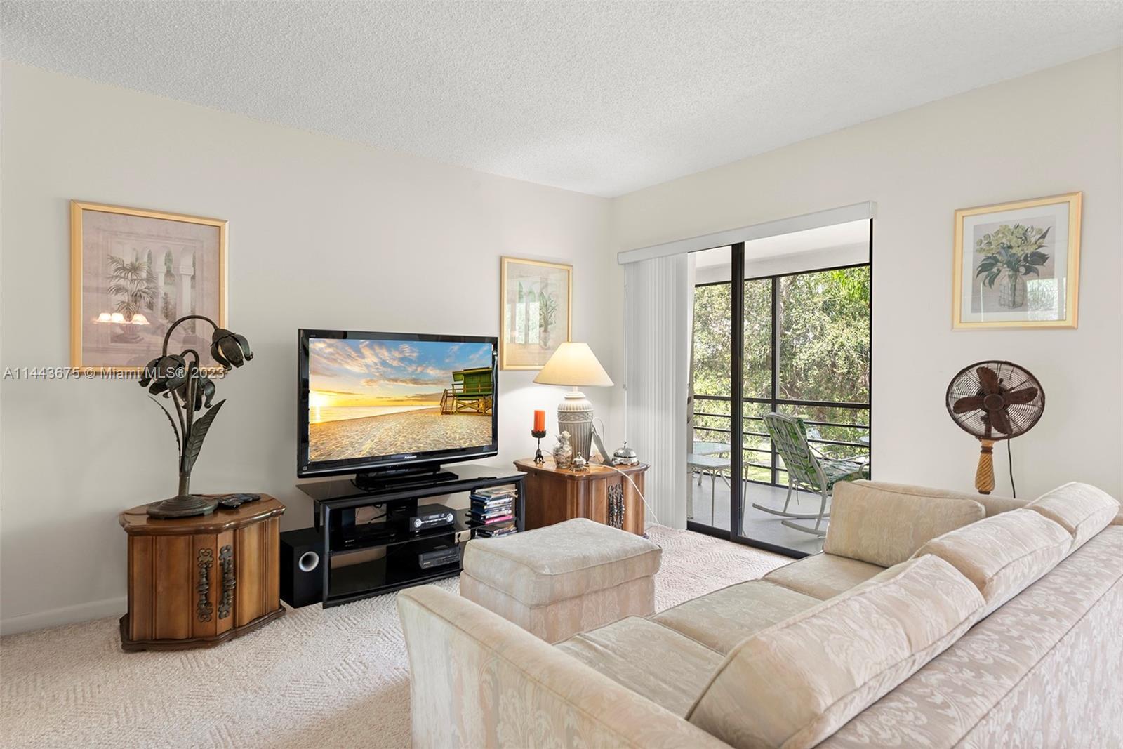 CYPRESS BEND I-D CONDO - Residential