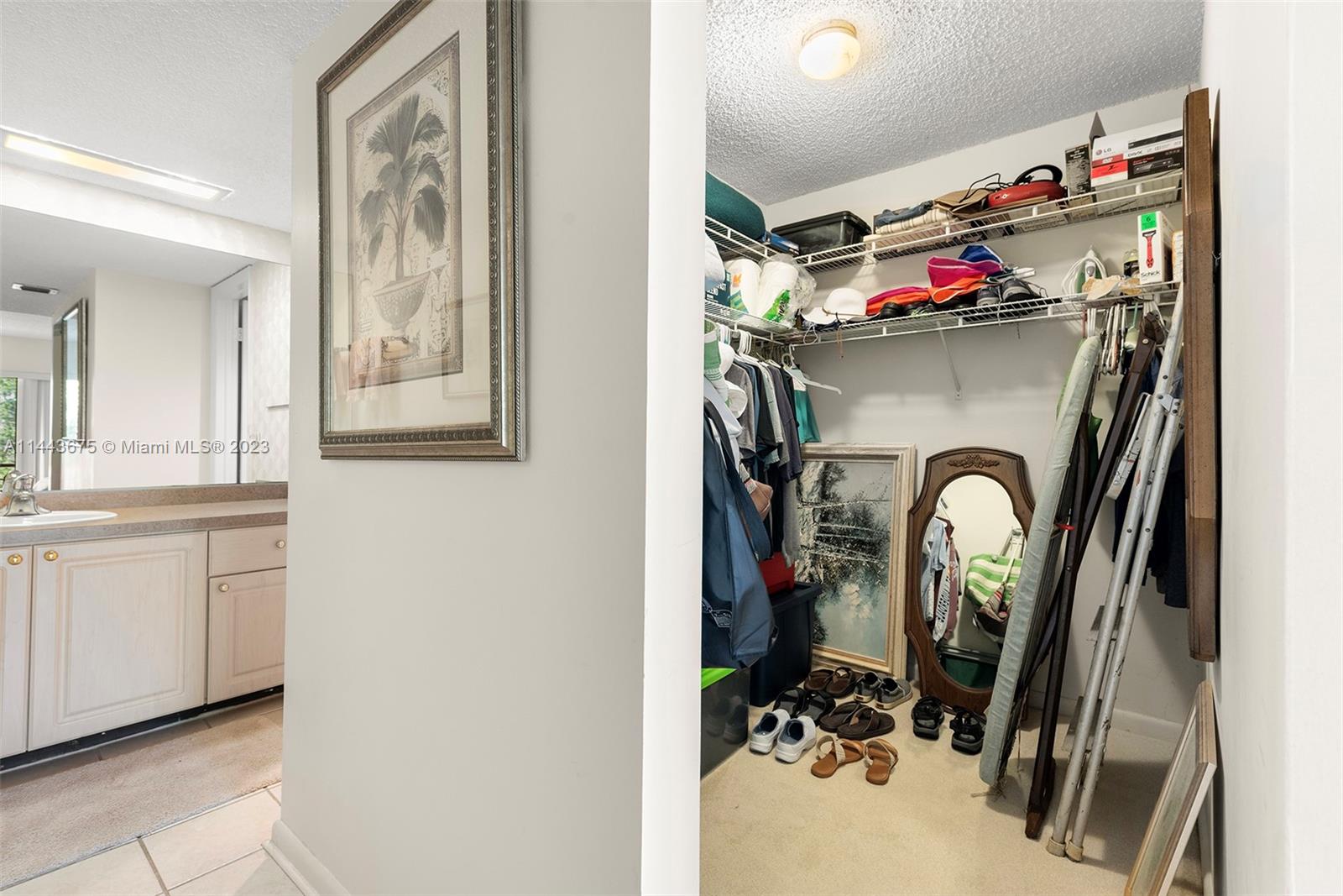 CYPRESS BEND I-D CONDO - Residential
