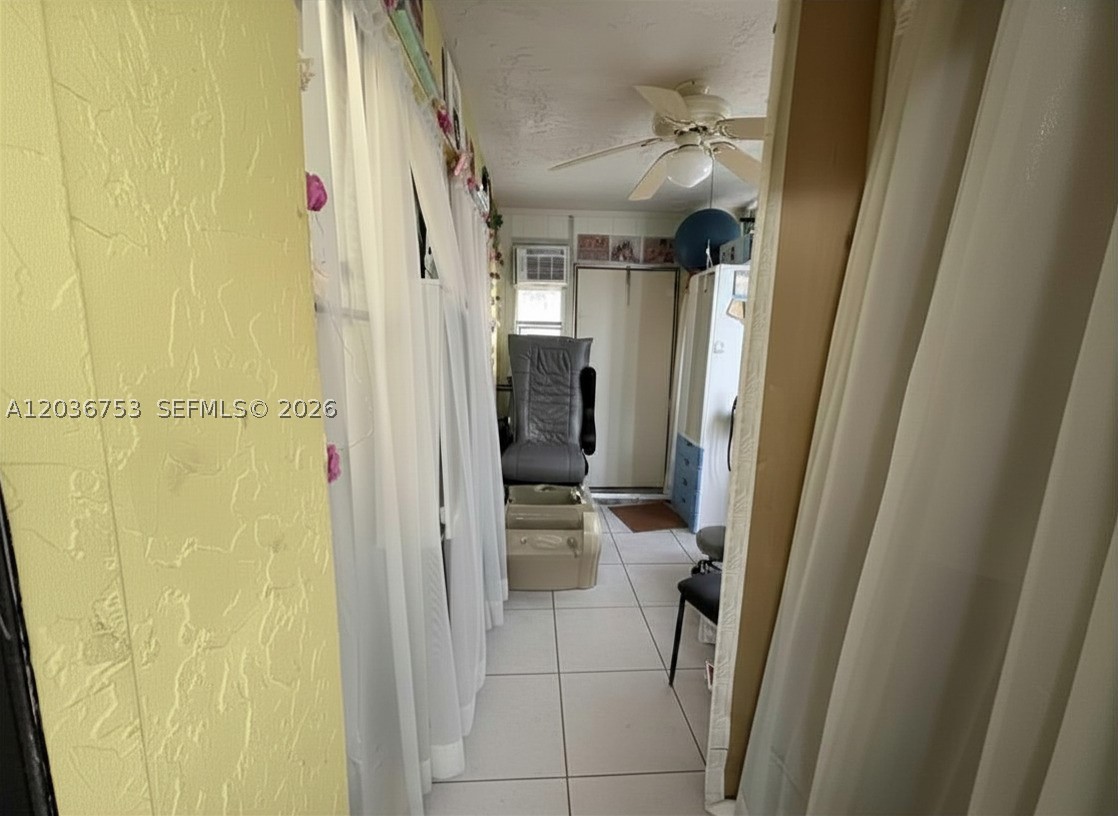 CYPRESS TREE CONDO BLDG 3 - Residential