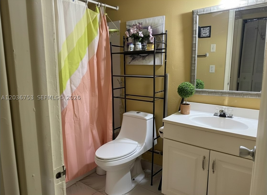 CYPRESS TREE CONDO BLDG 3 - Residential