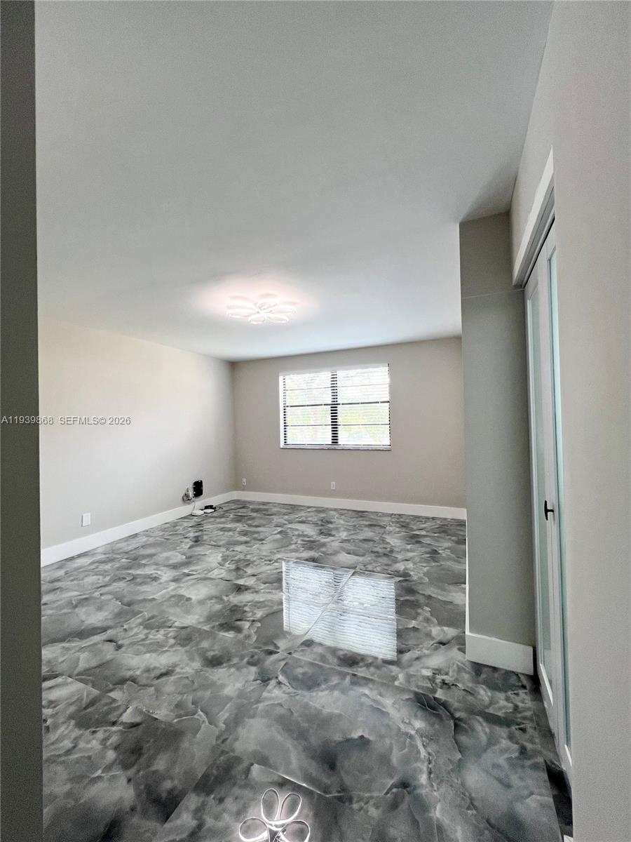 LAKES OF CARRIAGE HILLS - Residential