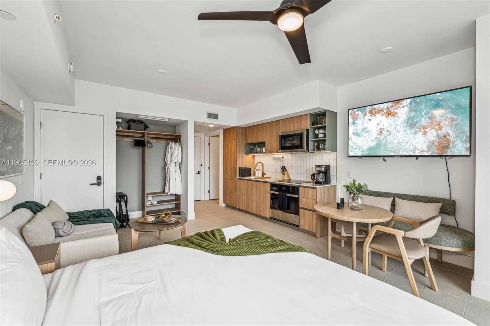 NATIIVO CONDO - Residential