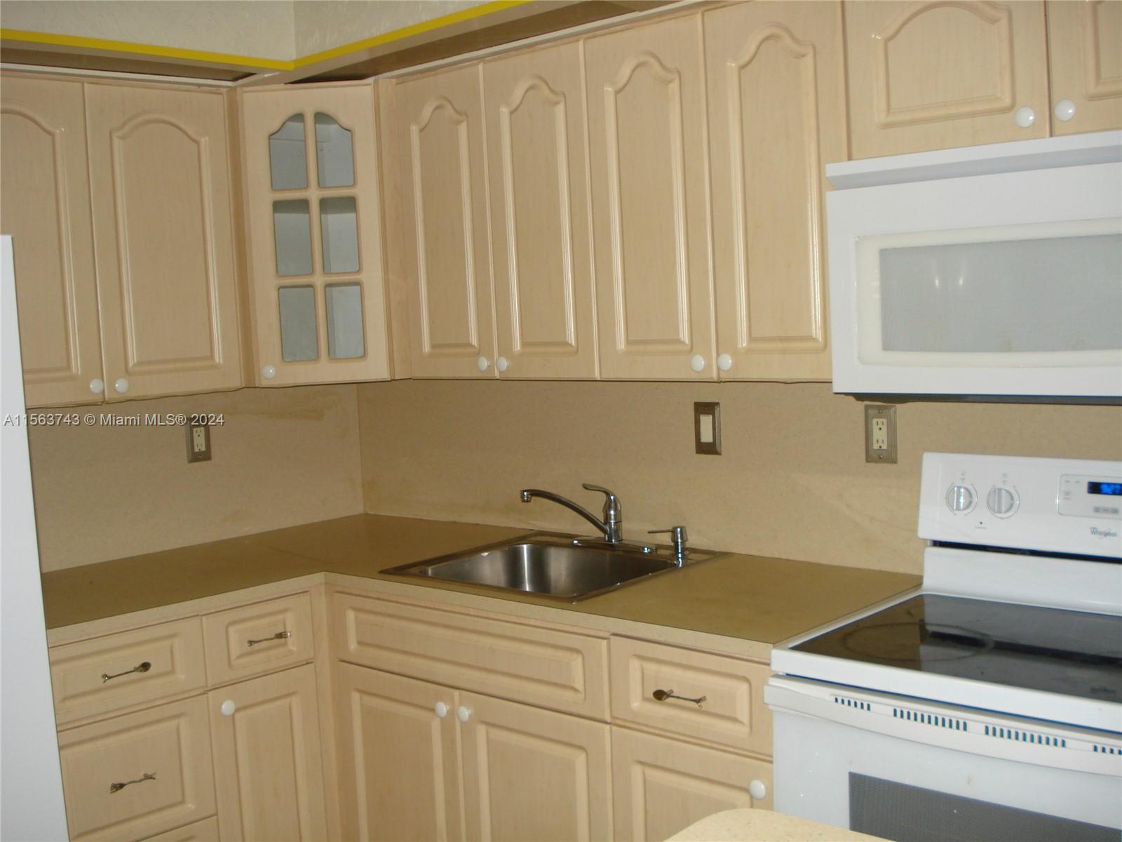 COUNTRYSIDE VILLAGE CONDO - Residential Lease