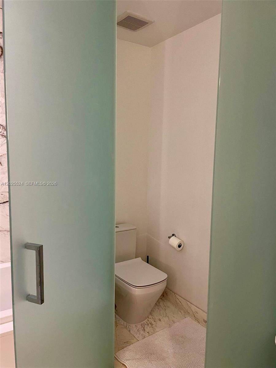 Paramount Miami World Cent - Residential