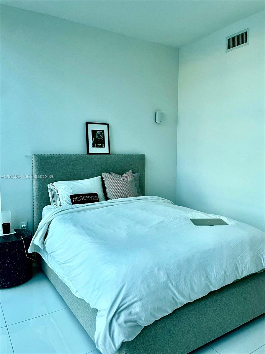 Paramount Miami World Cent - Residential