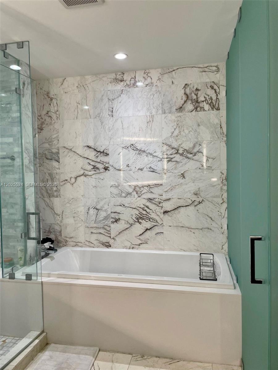 Paramount Miami World Cent - Residential