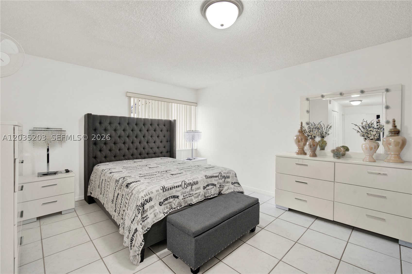 CONTINUUM CONDO PH II - Residential