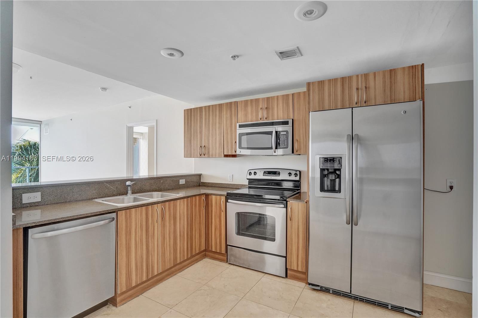 63 NOBE CONDO - Residential