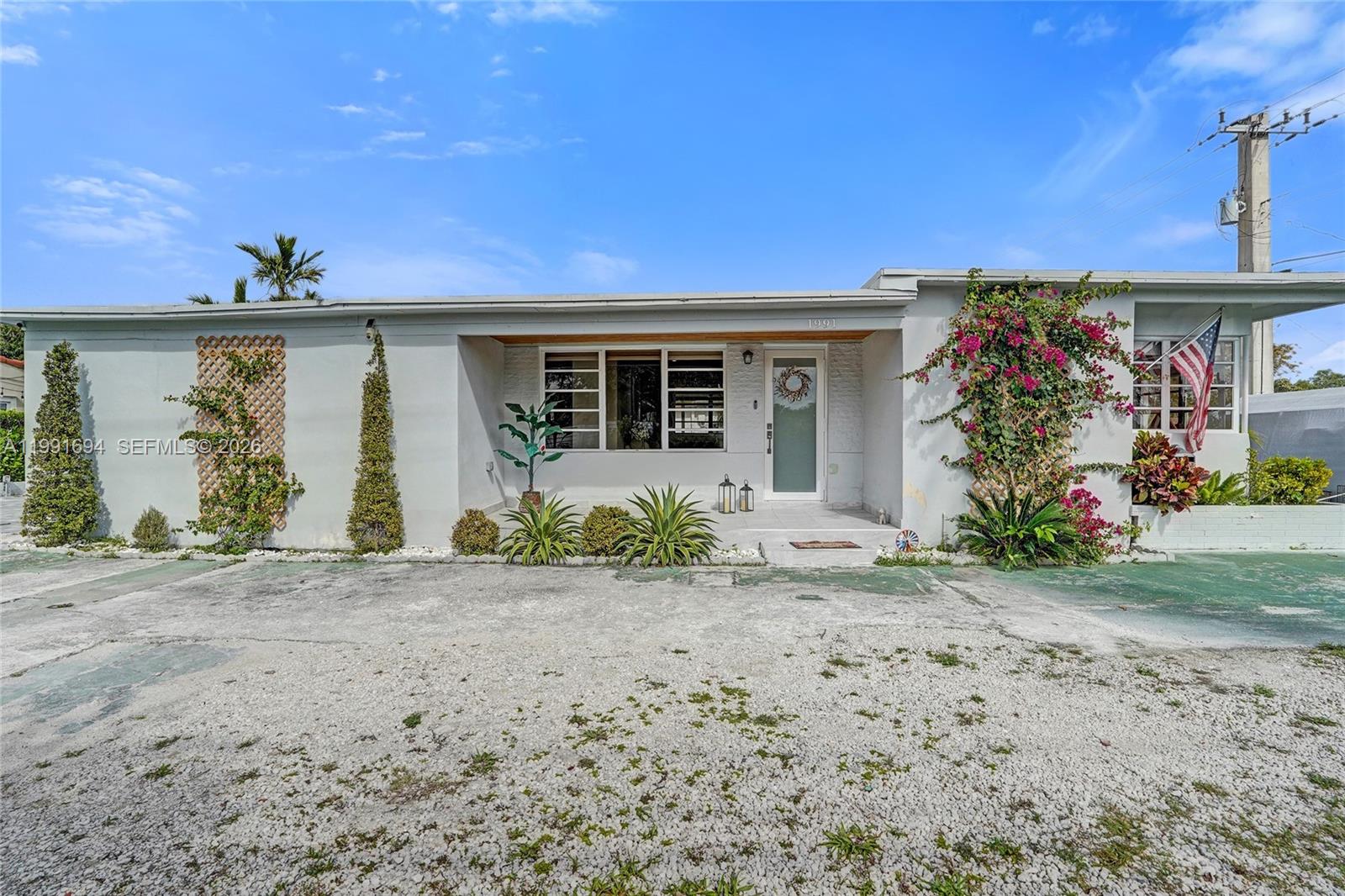 TAMIAMI ACRES PLAN 1 - Residential