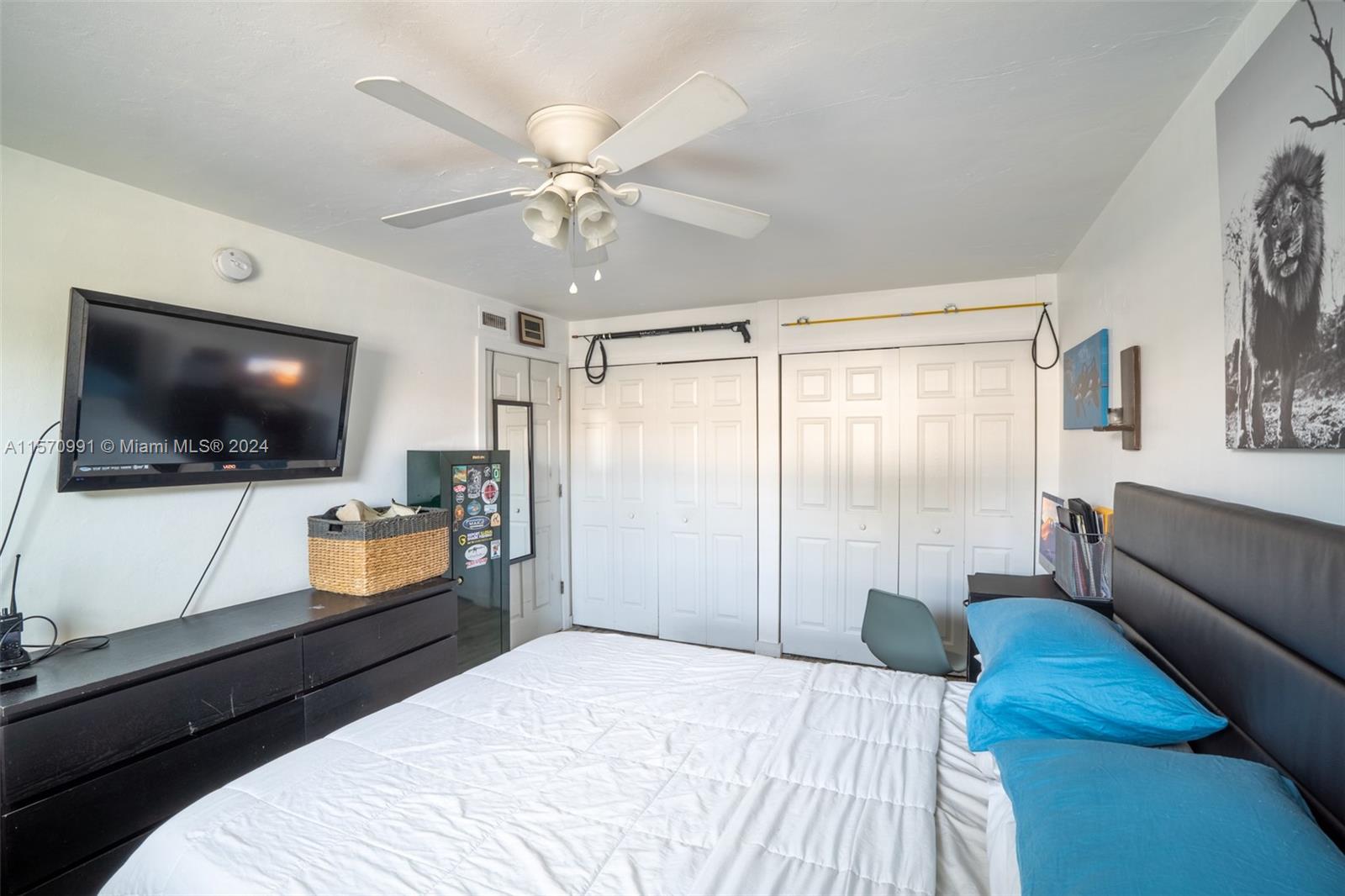 COLLIER ESTATES FIFTH ADD - Residential