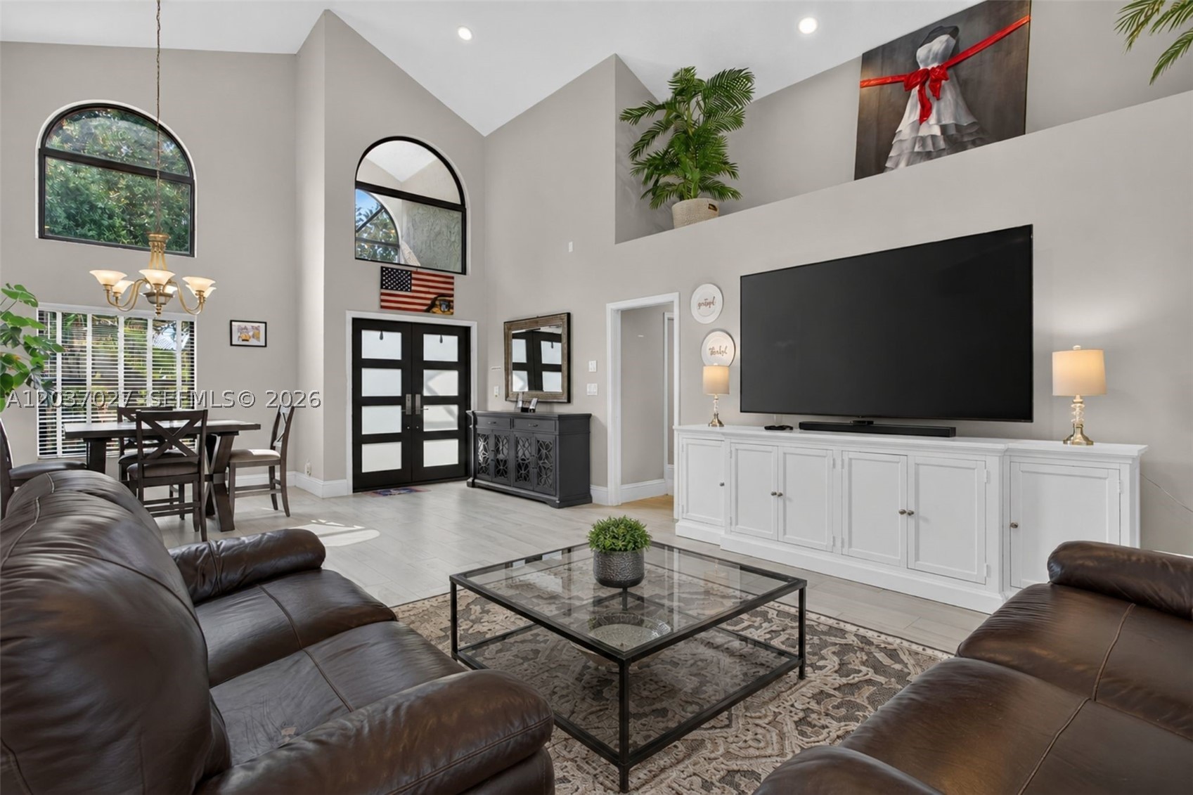 PINE RIDGE - Residential