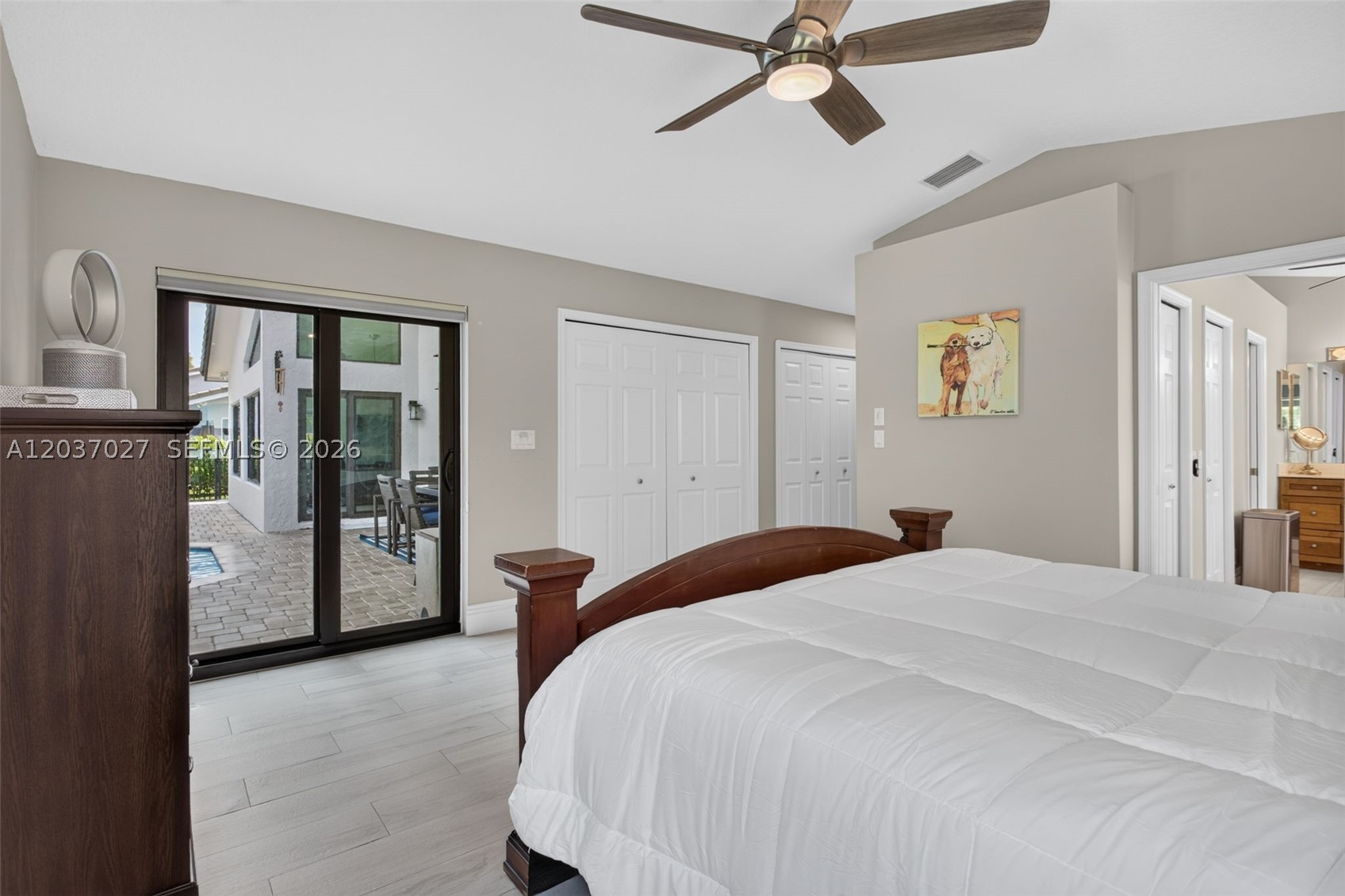 PINE RIDGE - Residential