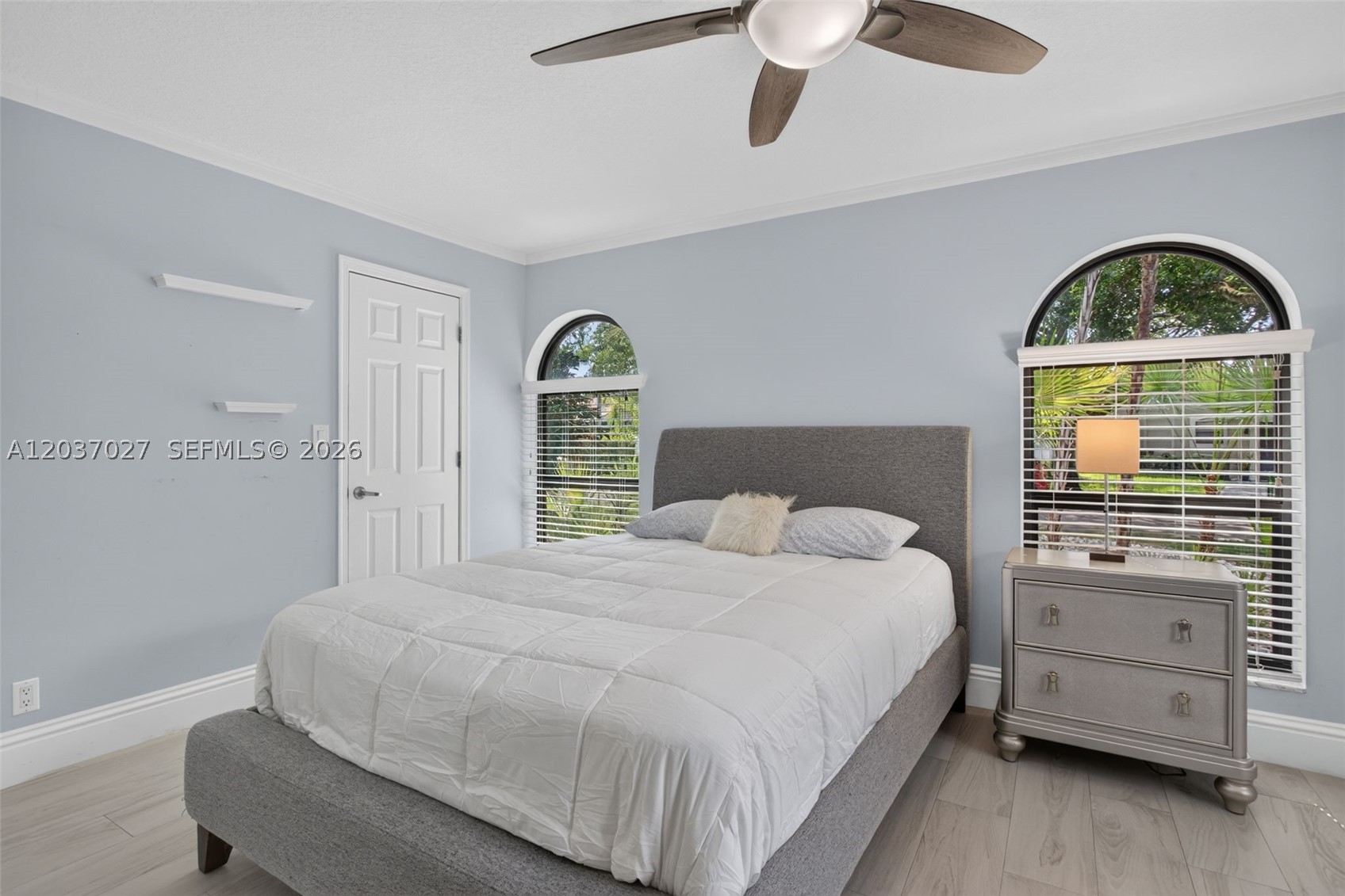 PINE RIDGE - Residential
