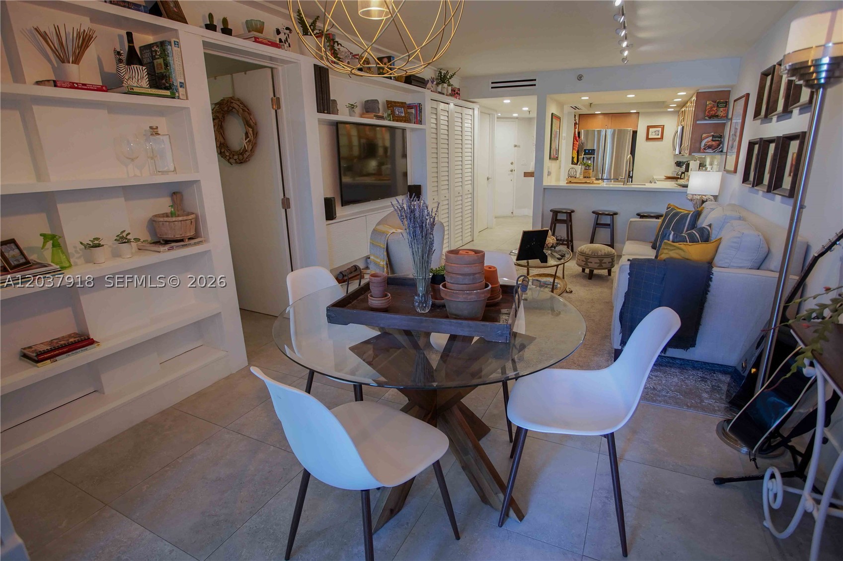 LA RIVE GAUCHE CONDO - Residential Lease