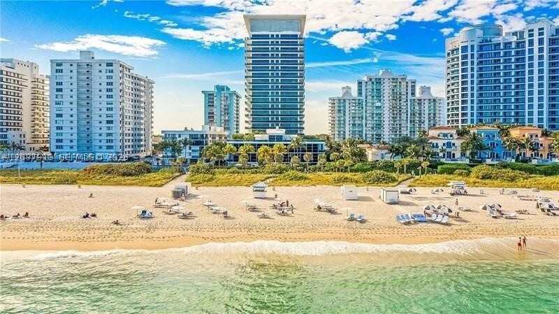 LA RIVE GAUCHE CONDO - Residential Lease