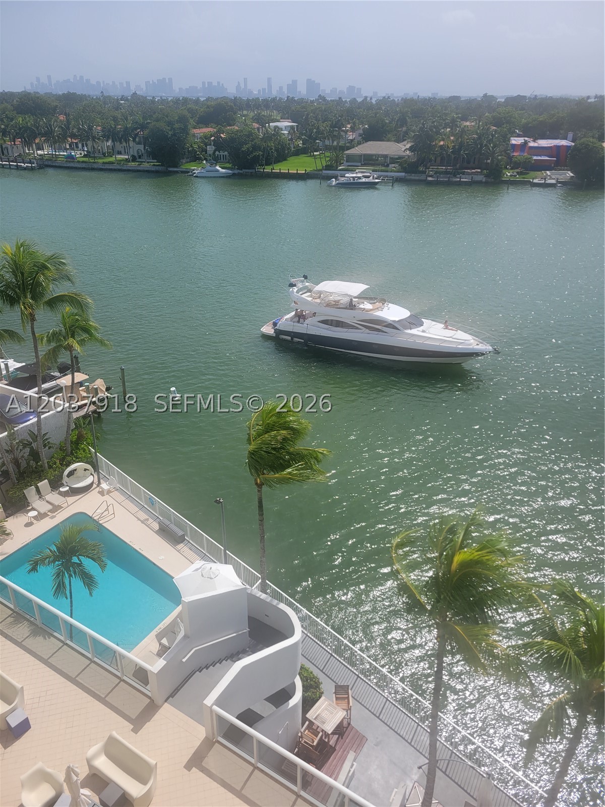 LA RIVE GAUCHE CONDO - Residential Lease
