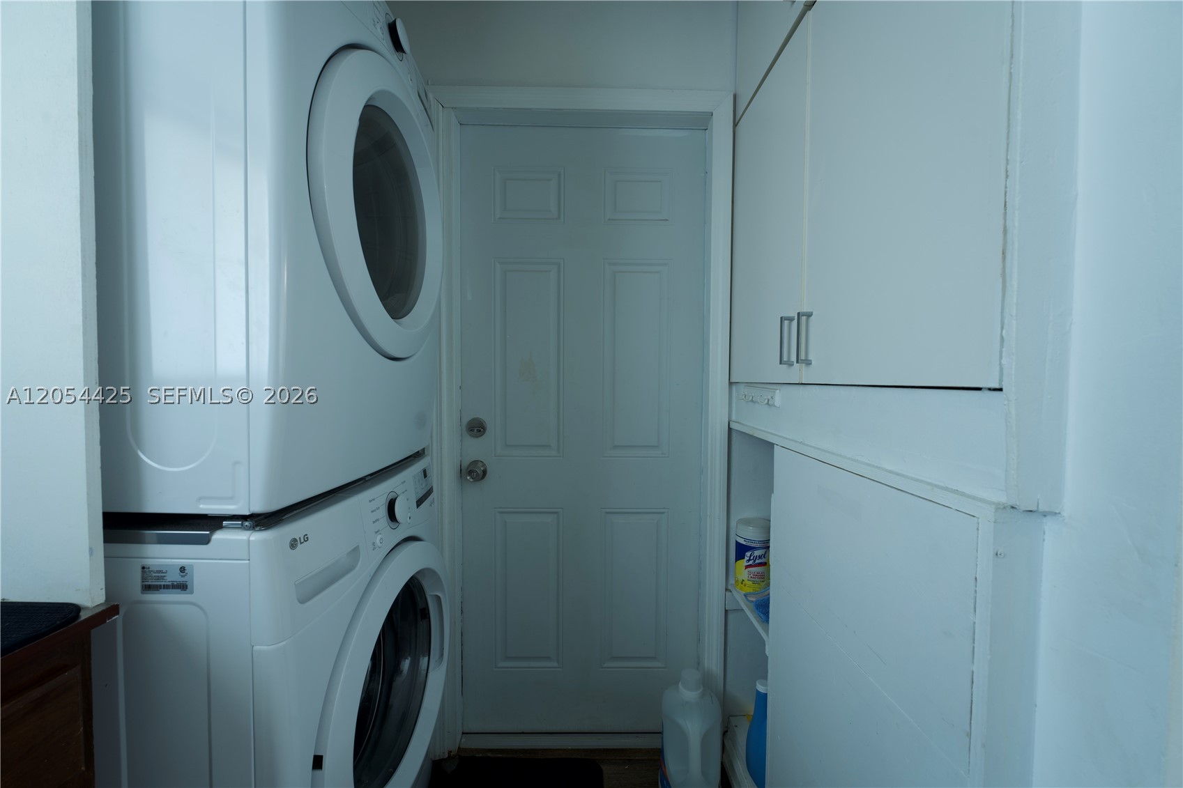 LAWRENCE EST LAND COS SUB - Residential Lease