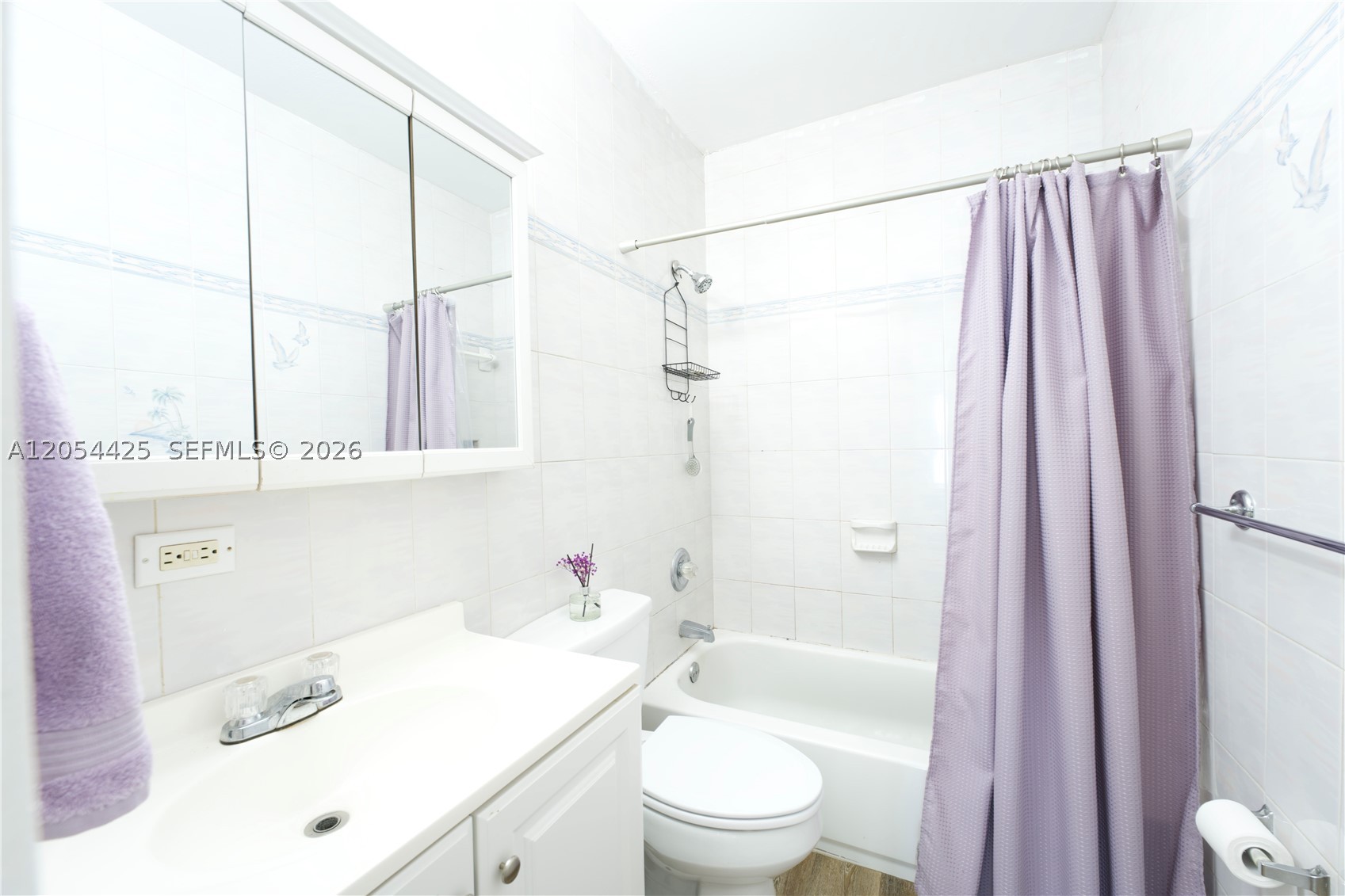 LAWRENCE EST LAND COS SUB - Residential Lease