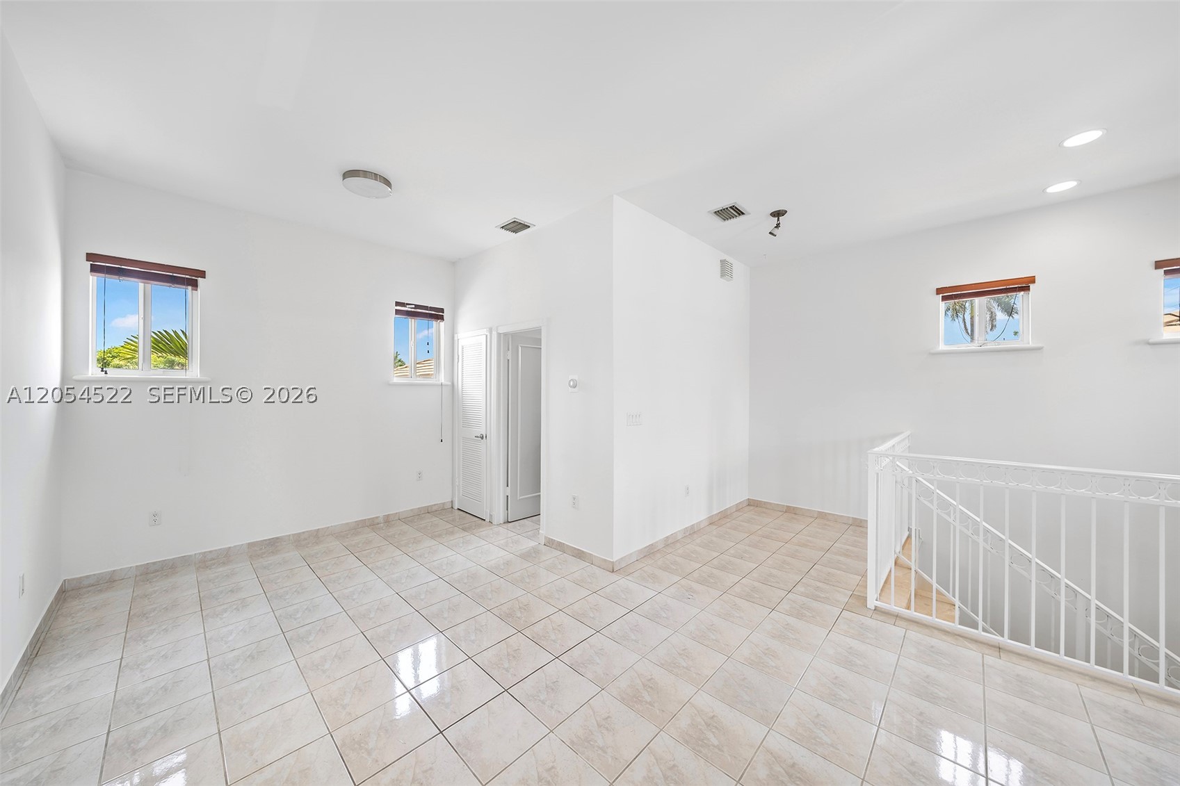 KINGS CREEK NORTH SEC 2 - Residential