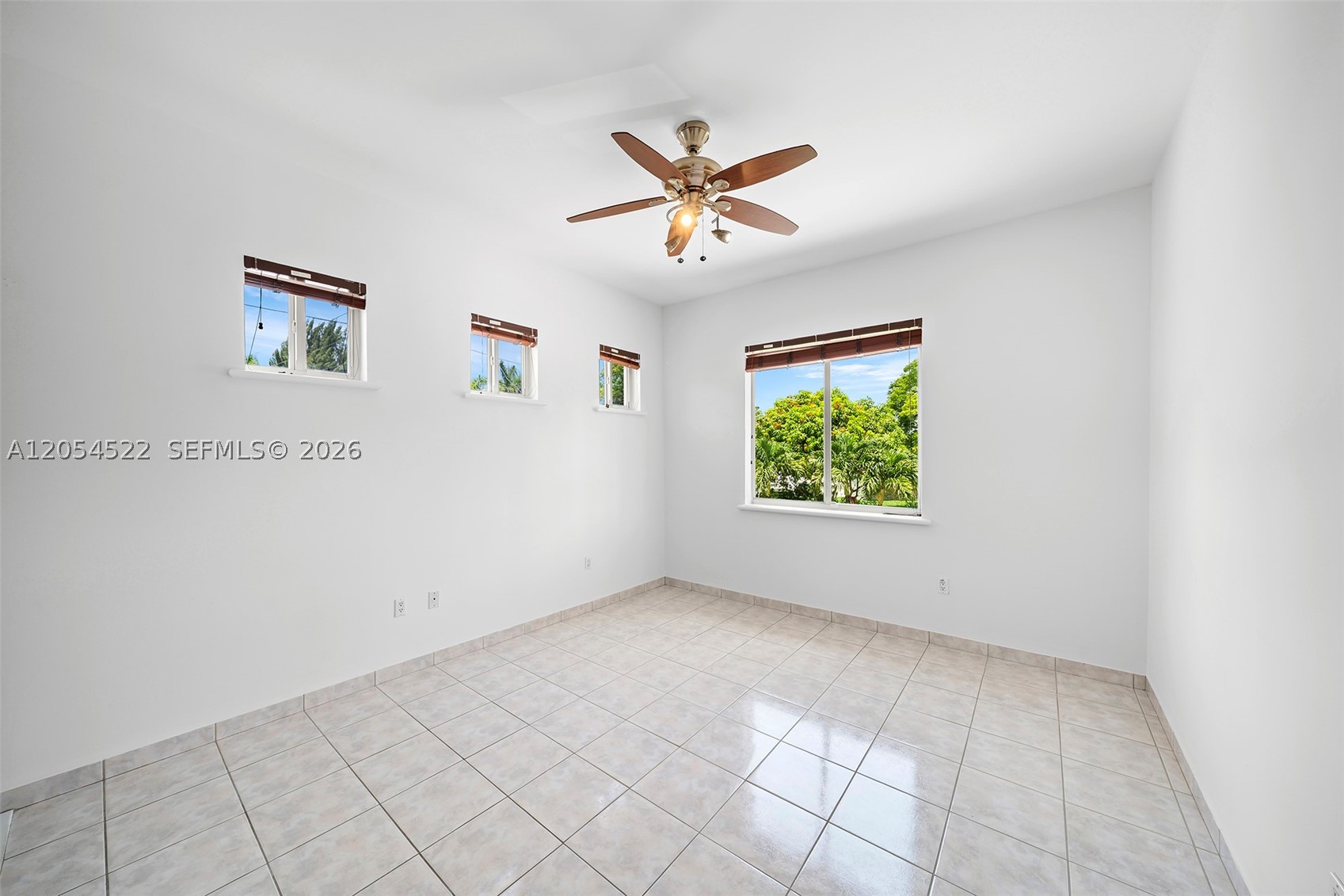 KINGS CREEK NORTH SEC 2 - Residential
