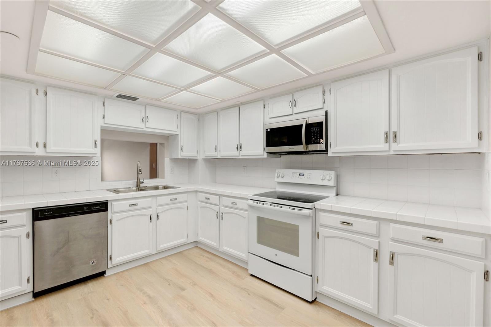 TOWER PORTSMOUTH AT PORT - Residential Lease