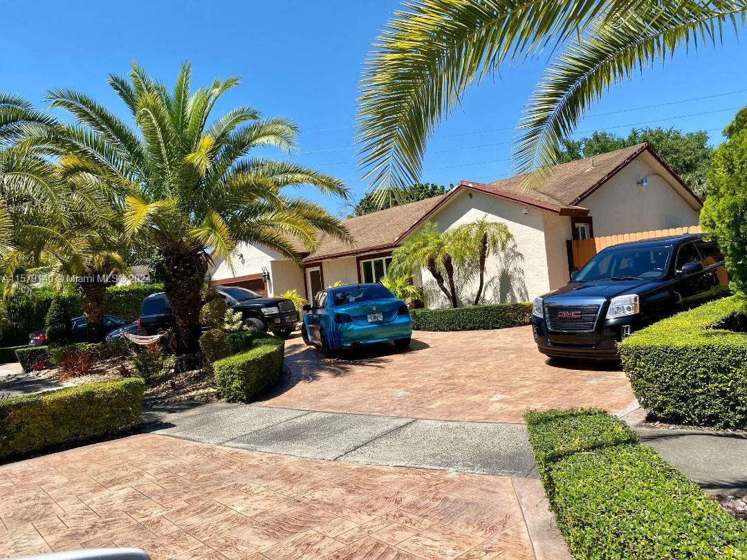 MOTIVATED SELLERS!Want to sell fast. Single Family Home has 4/2 plus an extra room for your office, Roof 2013, well water,  Huge Corner Lot 14,450 sqft with aluminum fence and 2 electrical gates. Impact Doors and Windows. Very low HOA, It's tenant occupied, paying $3,600 monthly. No washer or dryer. All information is deemed accurate, but MUST be verified by Buyer/Buyer's Agent including the HOA's. All financed buyers must show DU and cash buyers POF with their offer. "SOLD AS IS"