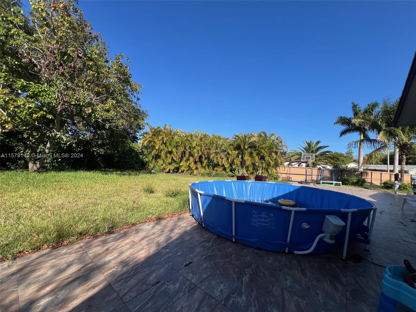 HOMESTEAD LAKES FARMLIFE - Residential